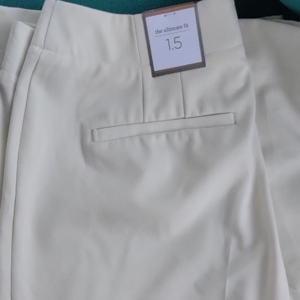Chico's Cream Tailored Wide Leg Pants